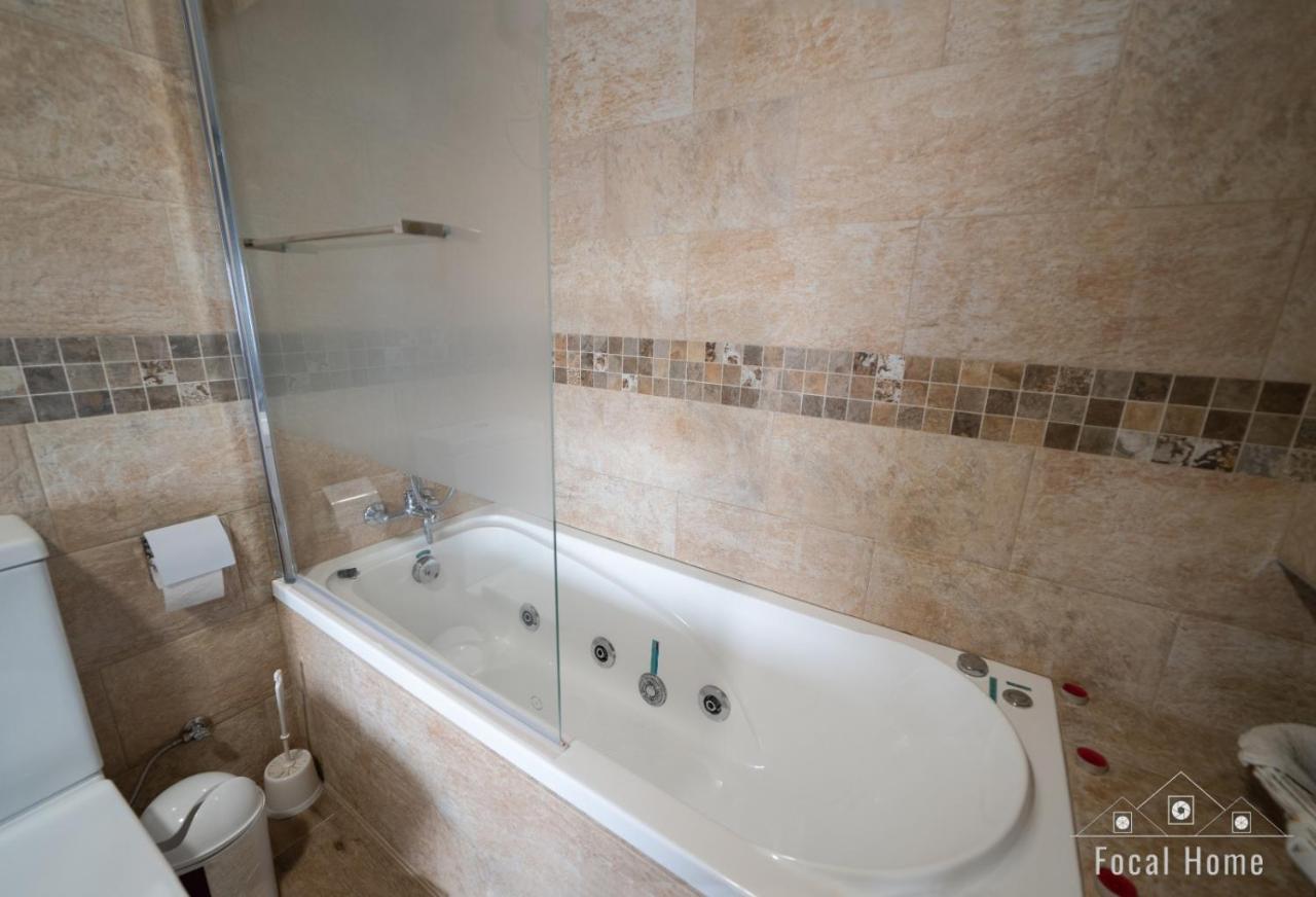 Casa Rural La Zzinetina Con Jacuzzi Константина Екстериор снимка