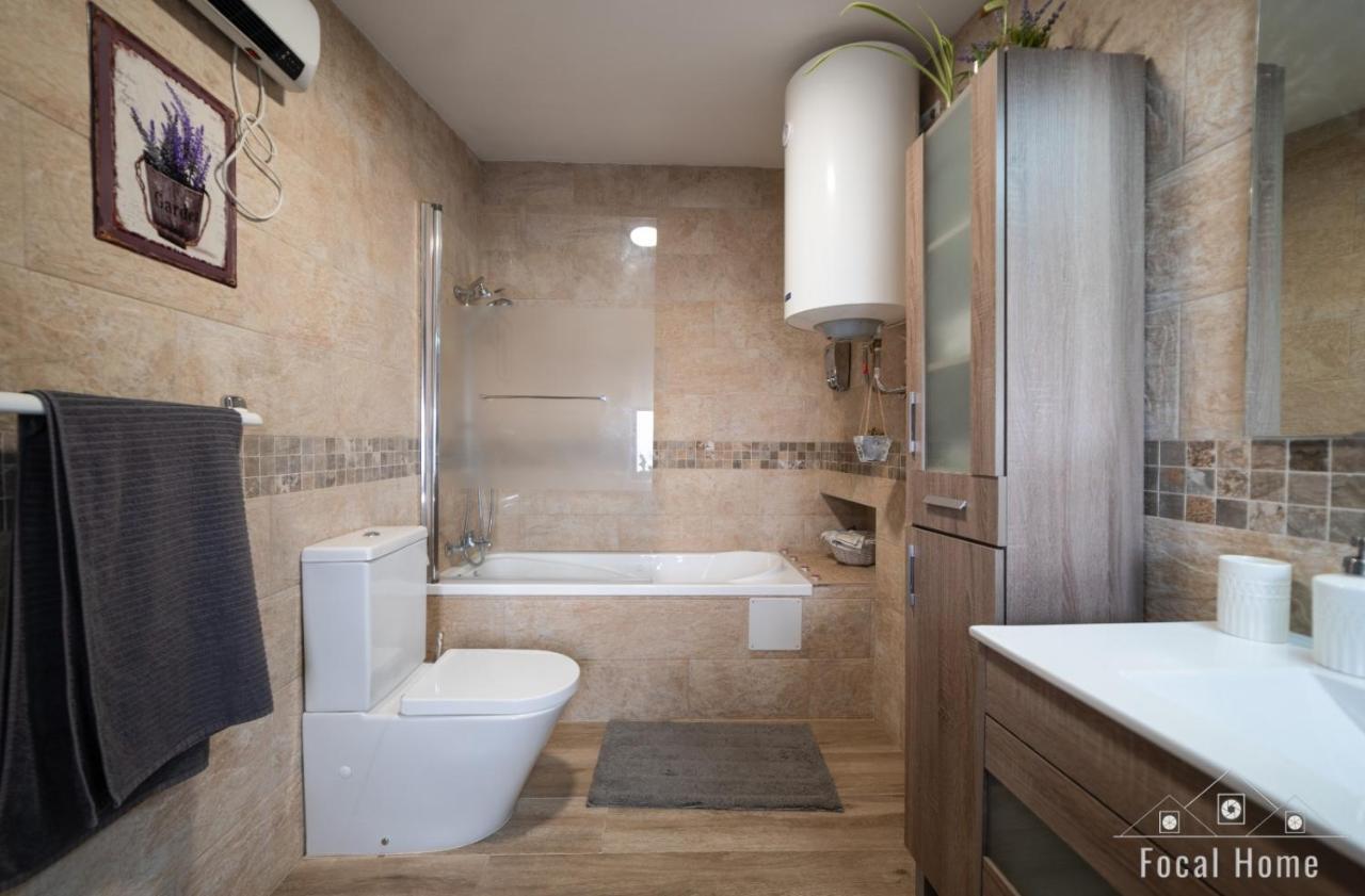 Casa Rural La Zzinetina Con Jacuzzi Константина Екстериор снимка