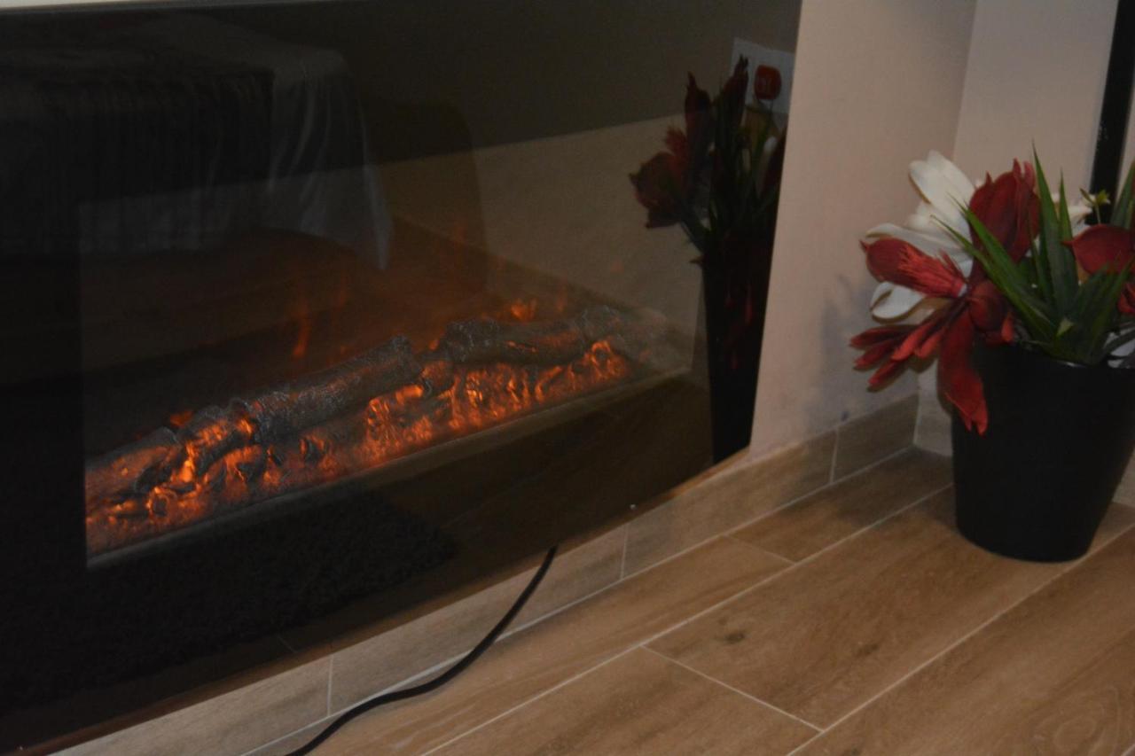Casa Rural La Zzinetina Con Jacuzzi Константина Екстериор снимка