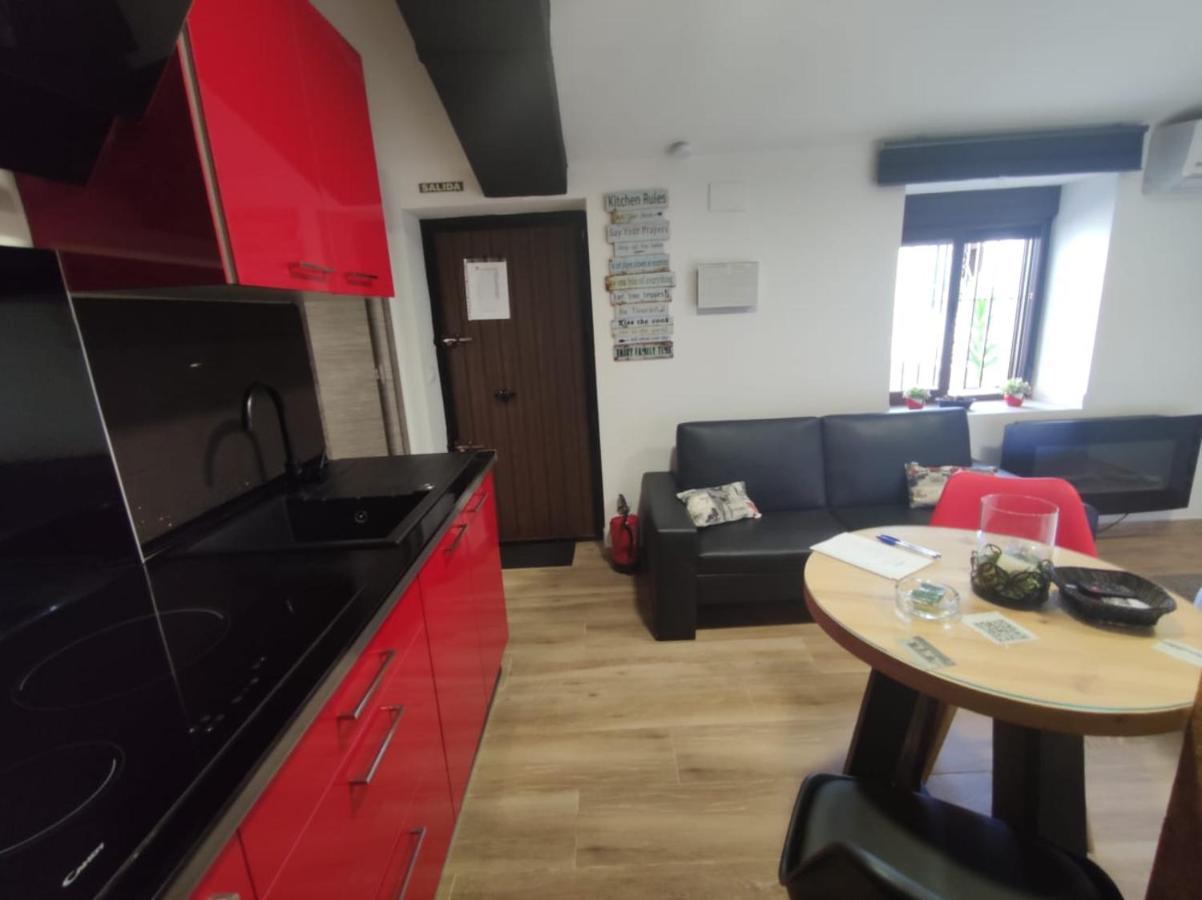 Casa Rural La Zzinetina Con Jacuzzi Константина Екстериор снимка